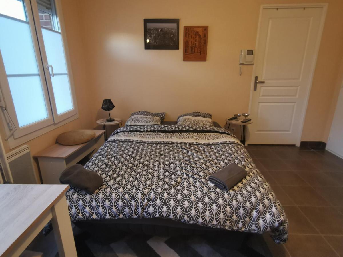 Logement En Hypercentre Dans Une Residence Amiens Ngoại thất bức ảnh
